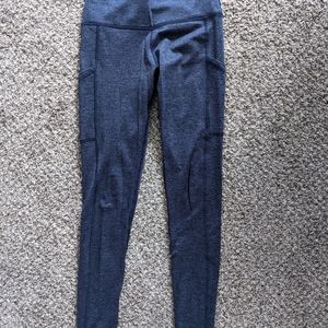 Aerie, medium, navy blue heathered.